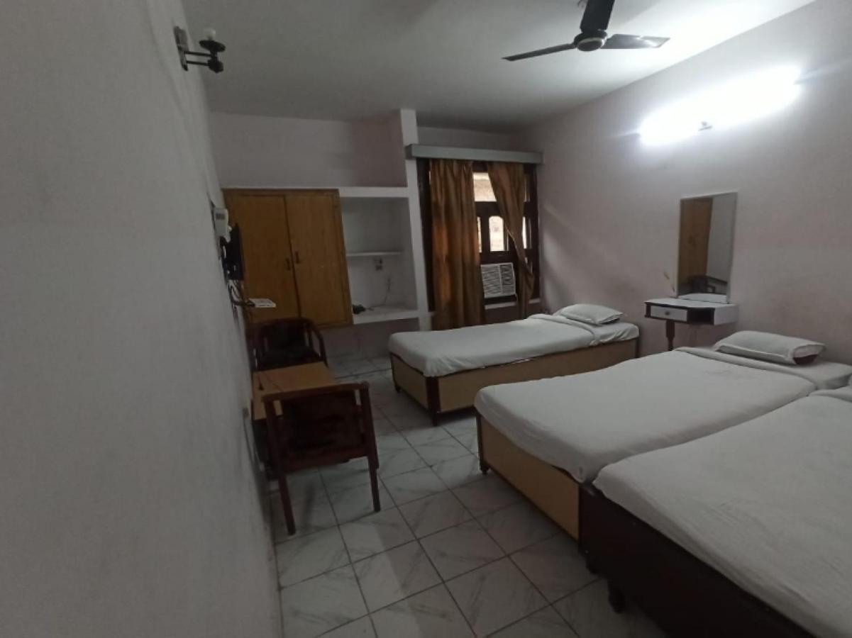 Oyo 80830 Hotel Buddha International Bodh Gaya Extérieur photo